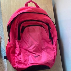 light pink nike backpack
